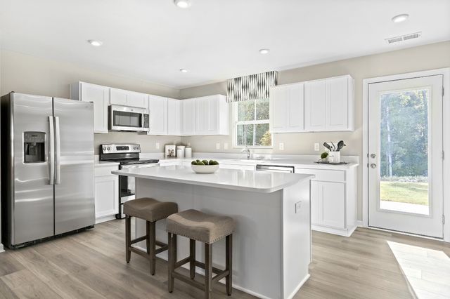 425 Audusson Dr, Antioch, TN 37013