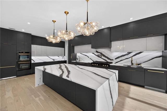 1343 Merry NE Lane, Atlanta, GA 30329