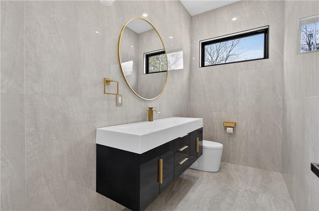 1343 Merry NE Lane, Atlanta, GA 30329