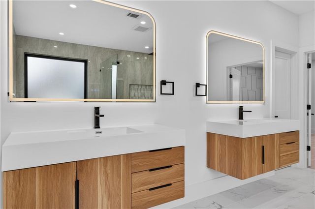 1343 Merry NE Lane, Atlanta, GA 30329