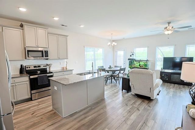 84 Regent Park, Hoschton, GA 30548