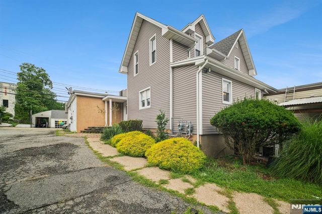 534 Durie Avenue 3, Closter, NJ 07624