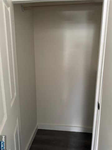 534 Durie Avenue 3, Closter, NJ 07624