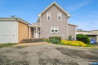 534 Durie Avenue 3, Closter, NJ 07624