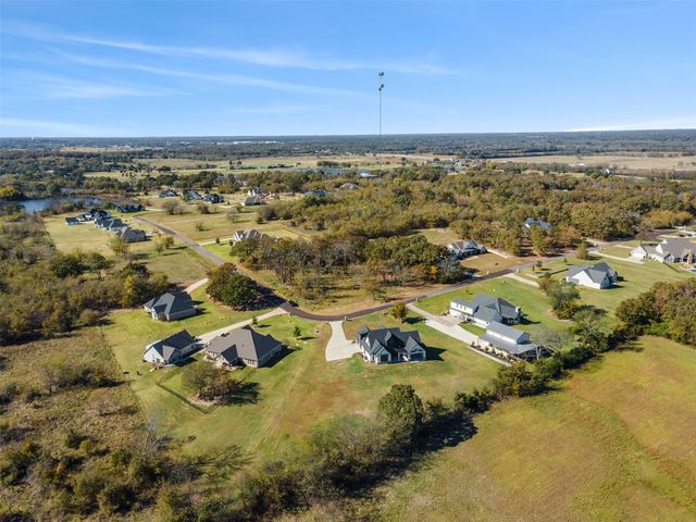 239 Nelson Drive, Sulphur Springs, TX 75482