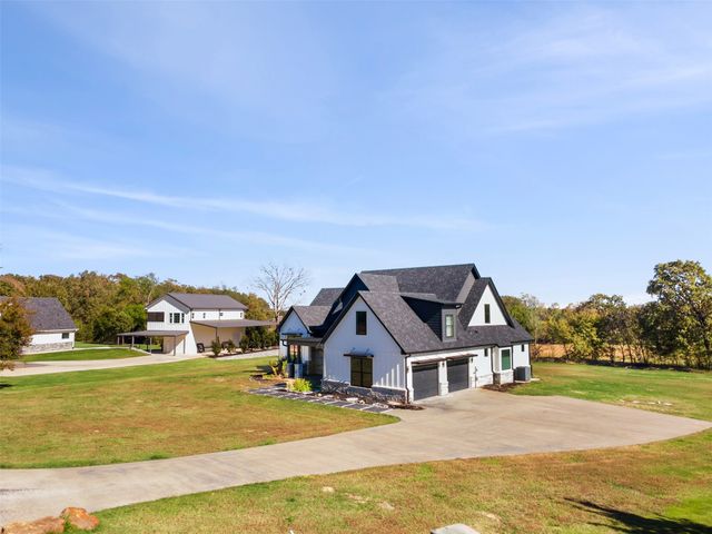 239 Nelson Drive, Sulphur Springs, TX 75482