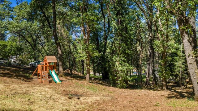 17704 Alexandra Way, Grass Valley, CA 95949