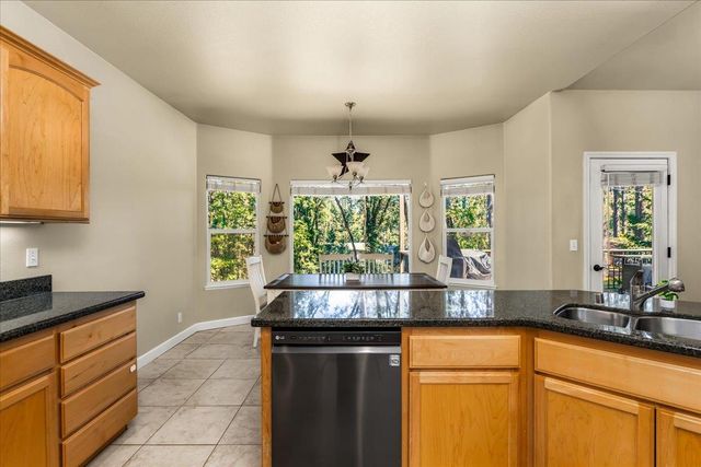 17704 Alexandra Way, Grass Valley, CA 95949