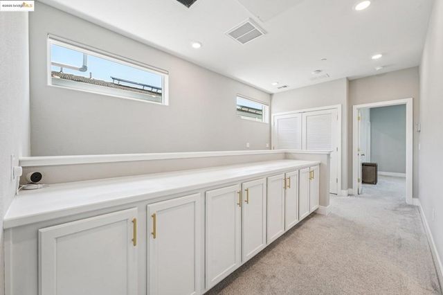 640 Martin Mariner, Alameda, CA 94501