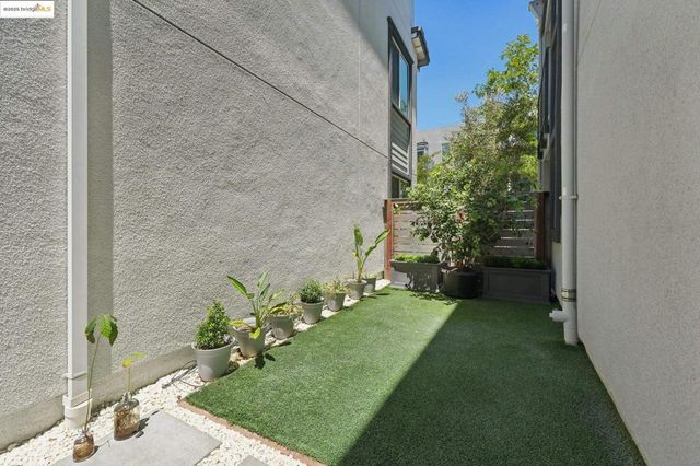 640 Martin Mariner, Alameda, CA 94501