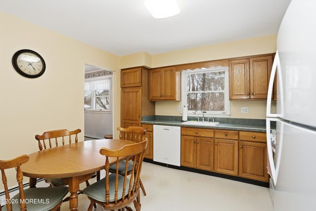 393 N Lake Drive, Brick, NJ 08724