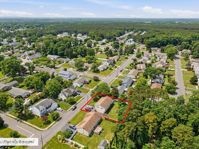 393 N Lake Drive, Brick, NJ 08724