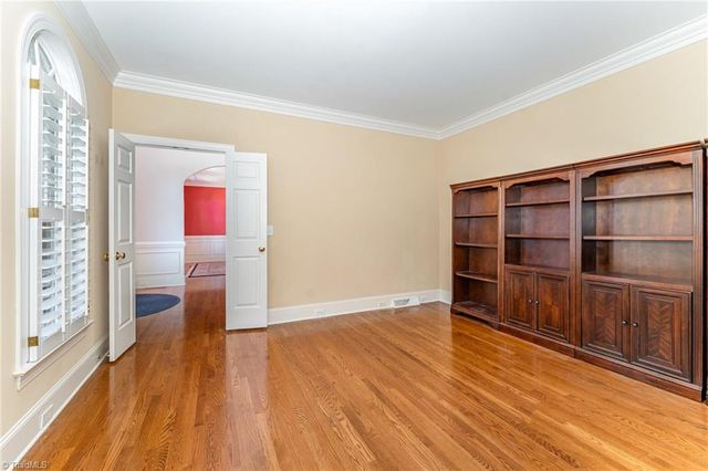 2003 Glen Chase Circle, Clemmons, NC 27012