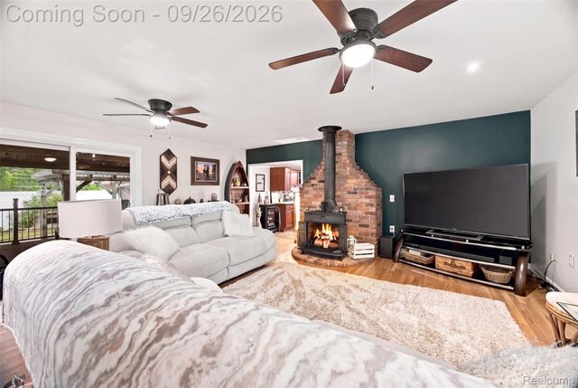 1149 Selma Street, Westland, MI 48186