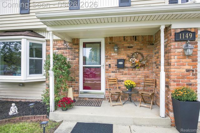 1149 Selma Street, Westland, MI 48186