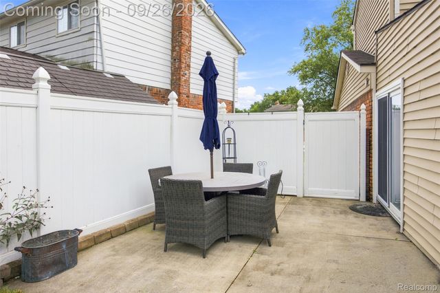 1149 Selma Street, Westland, MI 48186