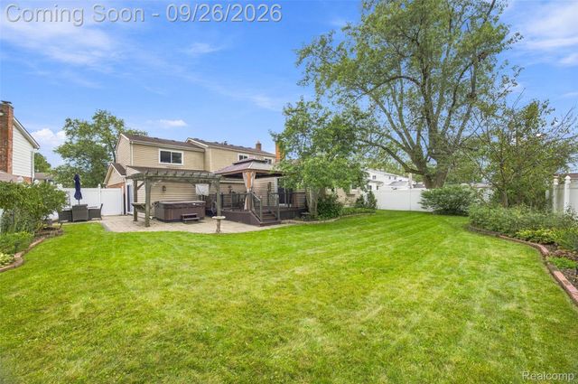 1149 Selma Street, Westland, MI 48186