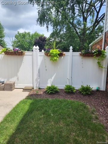 1149 Selma Street, Westland, MI 48186