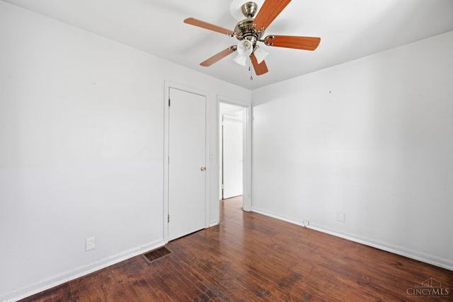 5719 Kiefer Court, Cincinnati, OH 45224