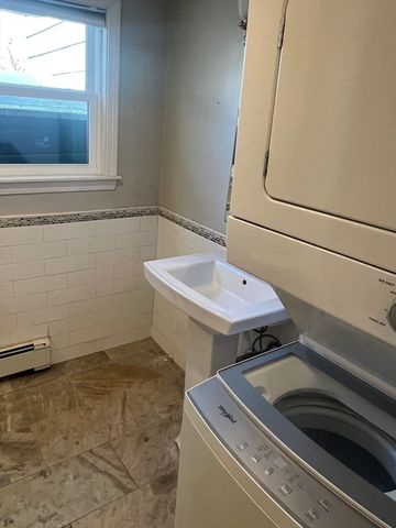 133 Pond St, Sharon, MA 02067