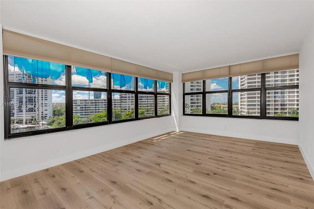 2500 Parkview Dr 821, Hallandale Beach, FL 33009