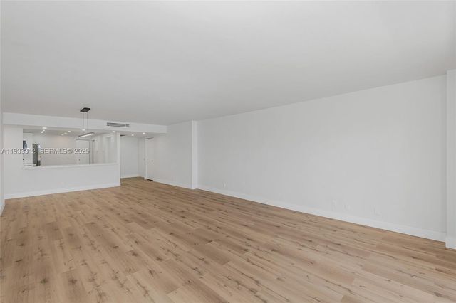 2500 Parkview Dr 821, Hallandale Beach, FL 33009