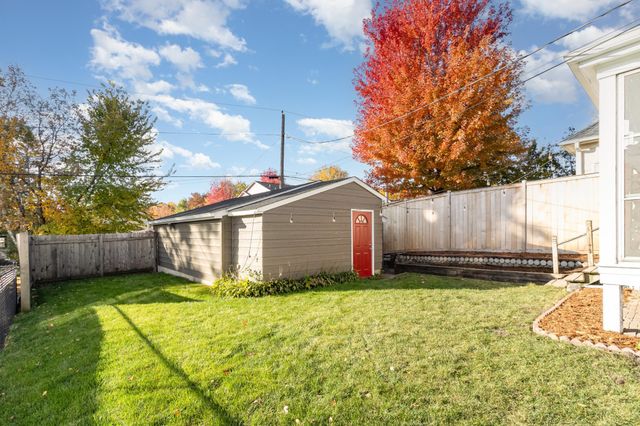 1234 Berkeley Avenue, Saint Paul, MN 55105