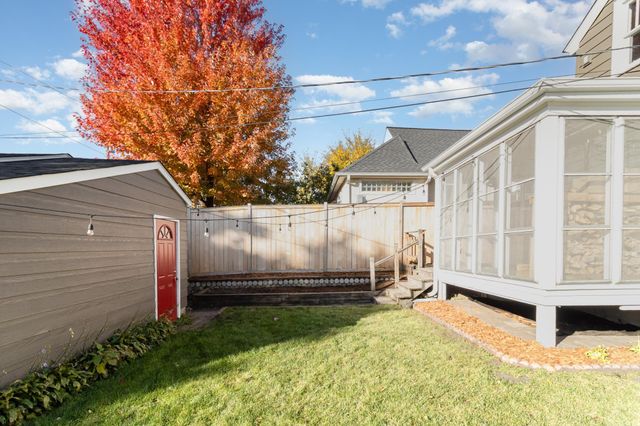 1234 Berkeley Avenue, Saint Paul, MN 55105