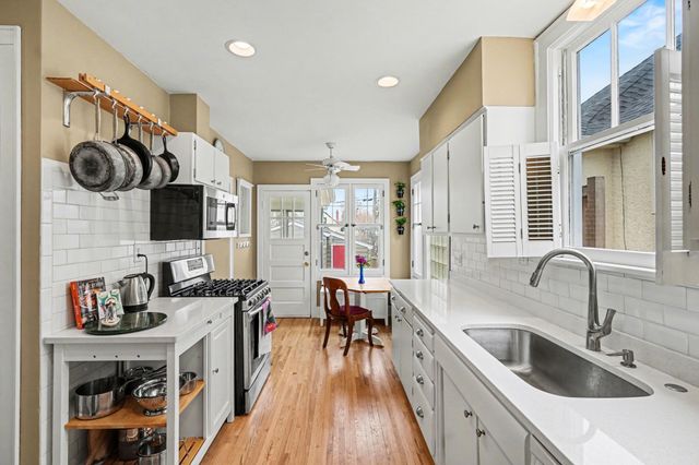 1234 Berkeley Avenue, Saint Paul, MN 55105