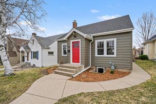 1234 Berkeley Avenue, Saint Paul, MN 55105