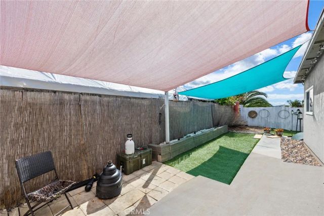 395 Calle Mariposa, Oceanside, CA 92057