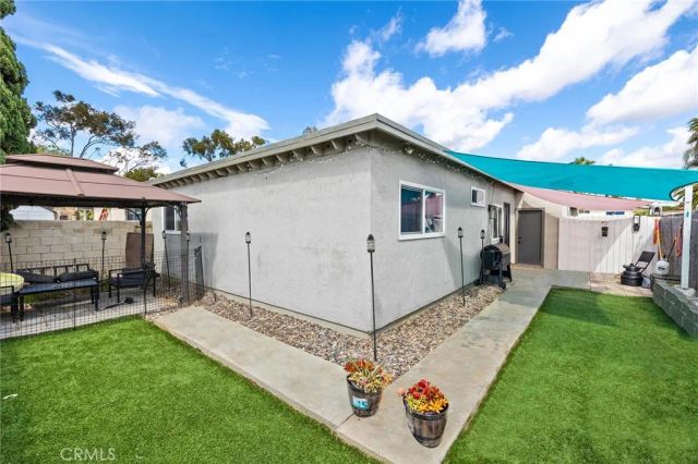 395 Calle Mariposa, Oceanside, CA 92057