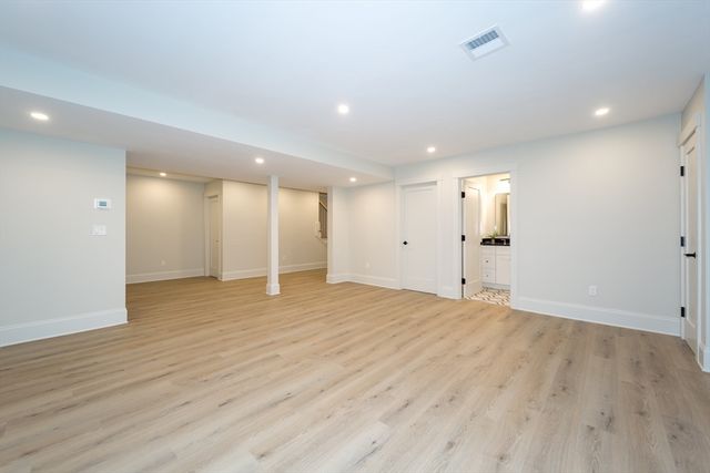 3 Vale St A, Natick, MA 01760