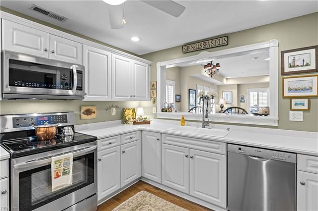 2140 Vista Cir Apt 204, Virginia Beach, VA 23451