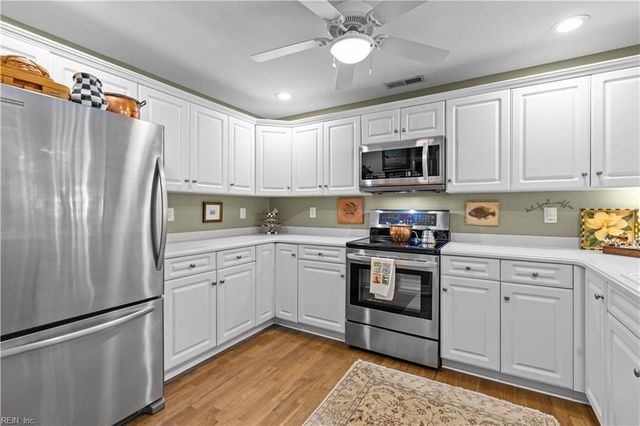 2140 Vista Cir Apt 204, Virginia Beach, VA 23451