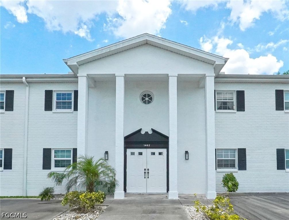 1462 Myerlee Country Club BLVD 2G, Fort Myers, FL 33919