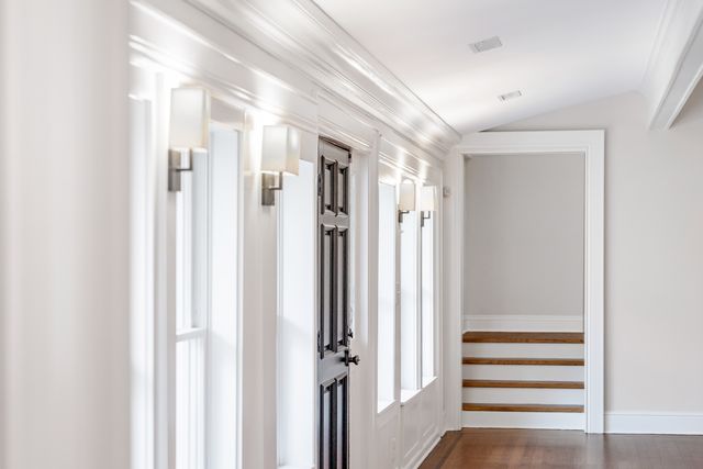 10 Woodhill Road, Wilton, CT 06897