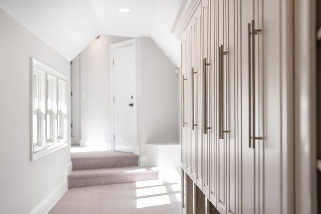 10 Woodhill Road, Wilton, CT 06897