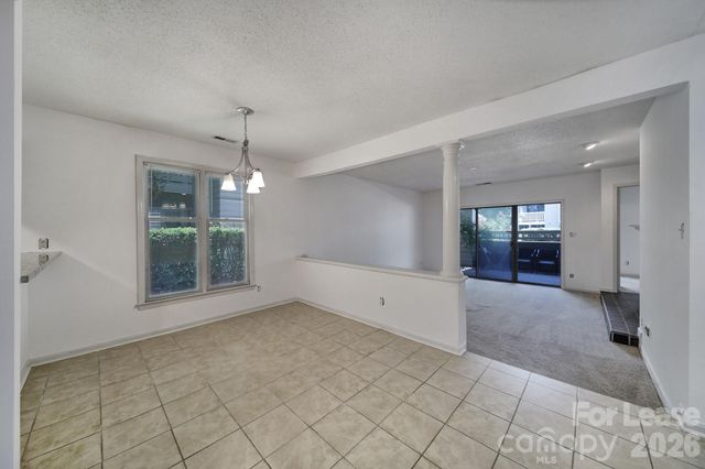 308 Queens Road 31, Charlotte, NC 28204