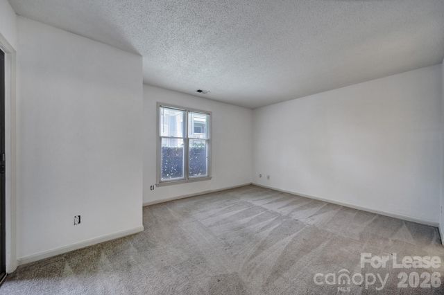 308 Queens Road 31, Charlotte, NC 28204