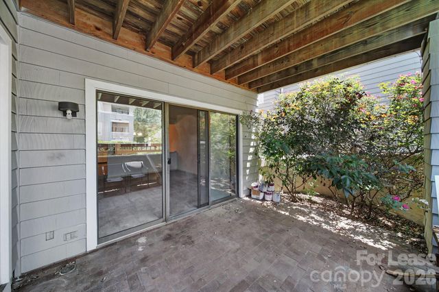 308 Queens Road 31, Charlotte, NC 28204