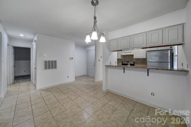 308 Queens Road 31, Charlotte, NC 28204