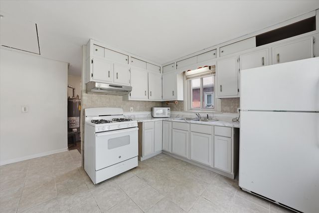 14840 Langley Avenue, Dolton, IL 60419