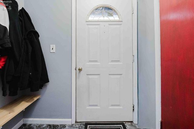 301 Schiller Avenue, Sandusky, OH 44870