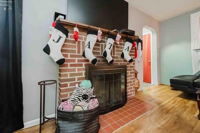 301 Schiller Avenue, Sandusky, OH 44870