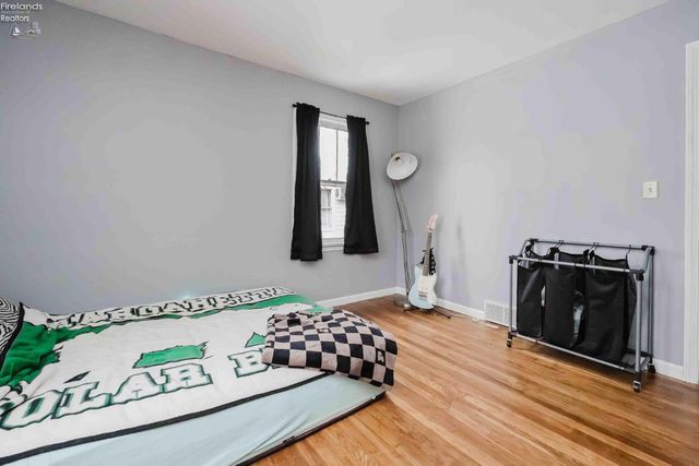 301 Schiller Avenue, Sandusky, OH 44870