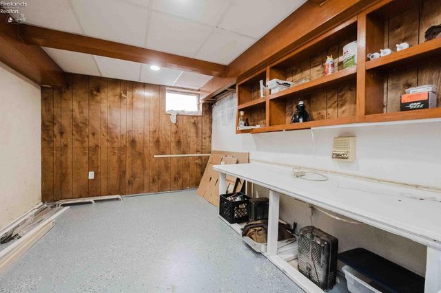 301 Schiller Avenue, Sandusky, OH 44870