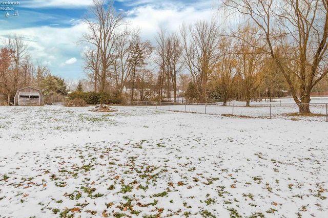 301 Schiller Avenue, Sandusky, OH 44870