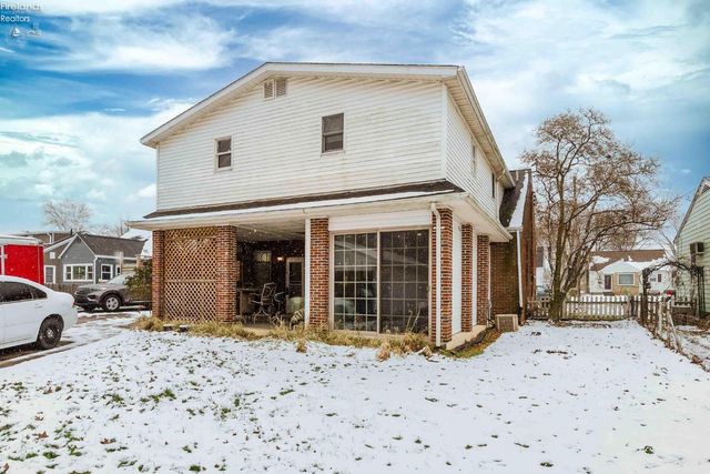 301 Schiller Avenue, Sandusky, OH 44870