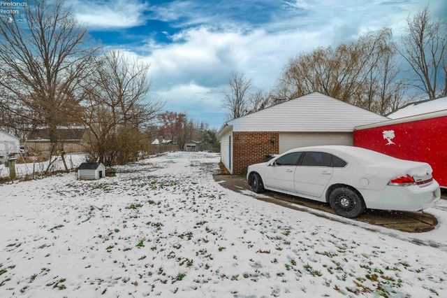 301 Schiller Avenue, Sandusky, OH 44870